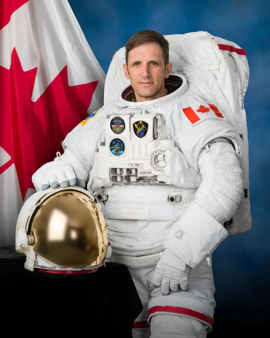 A Canadian Astronaut Learns to Do Everything Again in Space